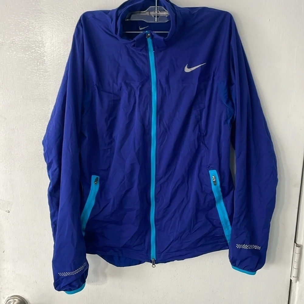 Nike Shiel lightning training Jacket